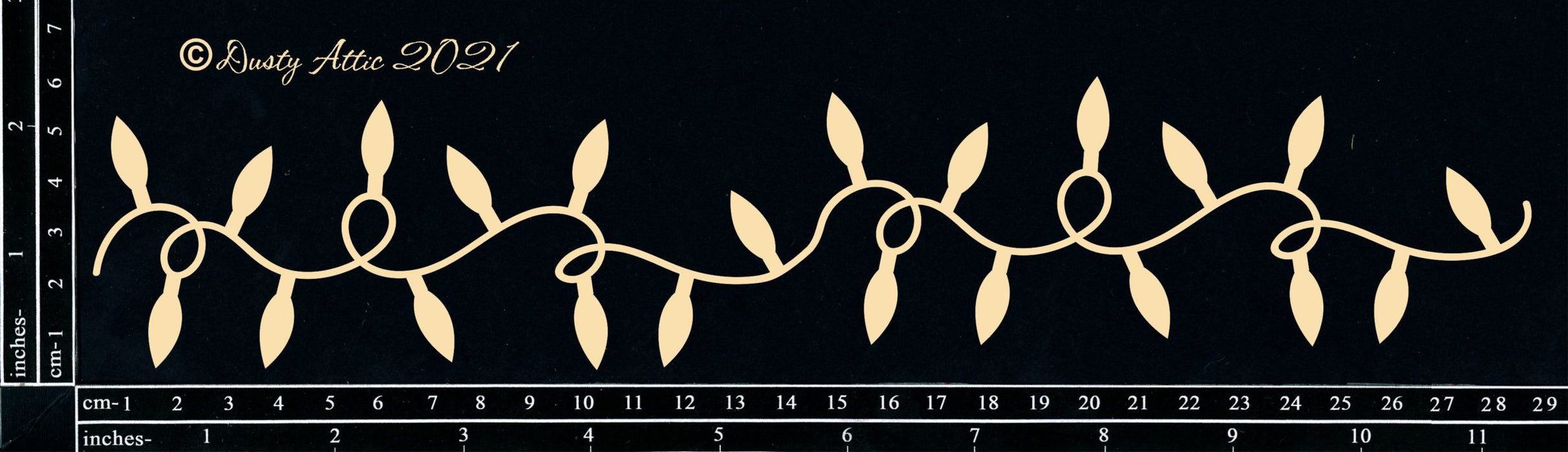 Dusty Attic - Christmas Light Border