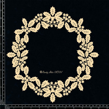 Dusty Attic - Holly Wreath #1 Large