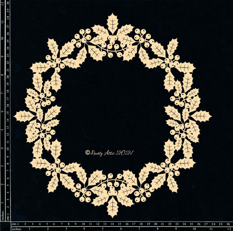 Dusty Attic - Holly Wreath #1 Large